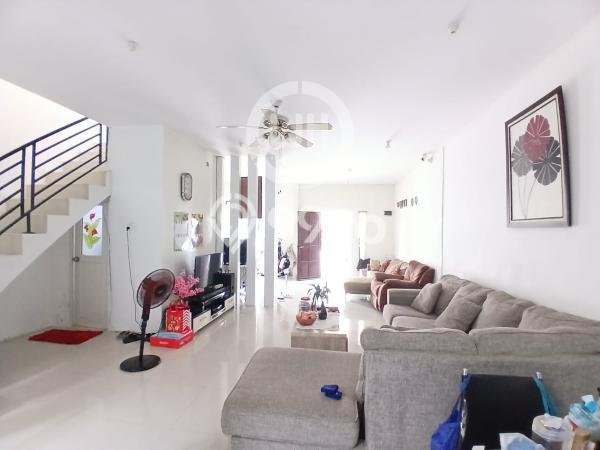 Rumah Modern 3 Kamar LT 120m2 di Batam Centre Rumah Modern 3 Kamar LT 120m2 di Batam Centre