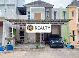 Rumah Modern 3 KT di Tiban Batam Semi Furnished Rumah Modern 3 KT di Tiban Batam Semi Furnished