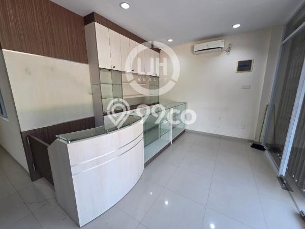 Ruko Dijual di Batam Kota LT 117m2, LB 291m2 untuk Investasi Ruko Dijual di Batam Kota LT 117m2, LB 291m2 untuk Investasi