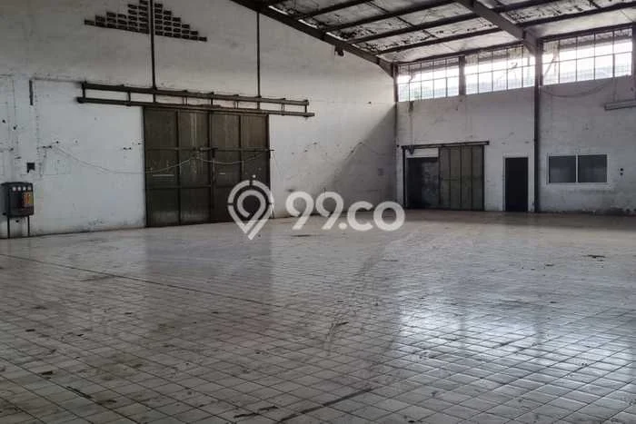 Gudang paling strategis disewakan di Babakan Ciparay Bandung Gudang paling strategis disewakan di Babakan Ciparay Bandung