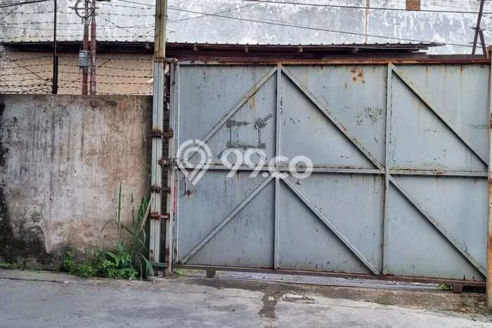 Gudang paling strategis disewakan di Babakan Ciparay Bandung Gudang paling strategis disewakan di Babakan Ciparay Bandung