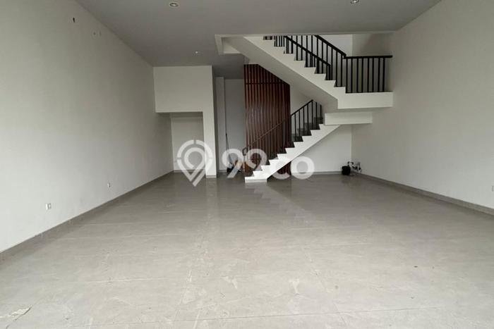 Lokasi Strategis! Dijual Ruko Bisnis di BSD, Tangerang Selatan Kondisi Baik Lokasi Strategis! Dijual Ruko Bisnis di BSD, Tangerang Selatan Kondisi Baik