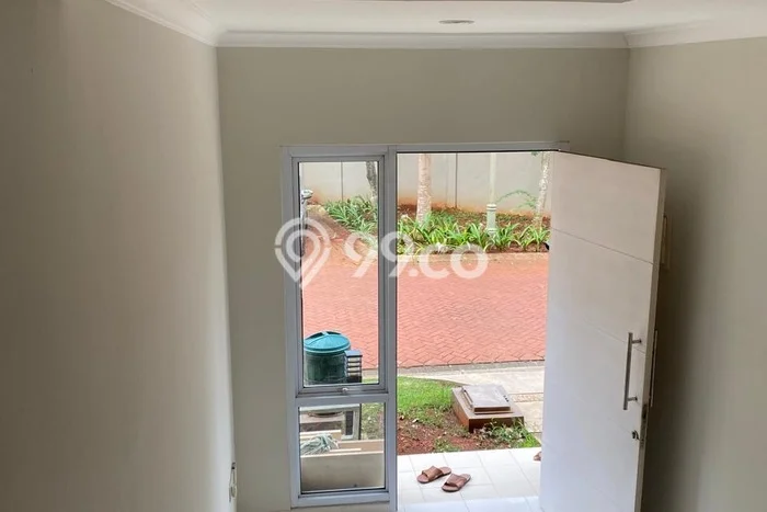 Rumah Minimalis 2 KT di Gading Serpong Tangerang Unfurnished Rumah Minimalis 2 KT di Gading Serpong Tangerang Unfurnished