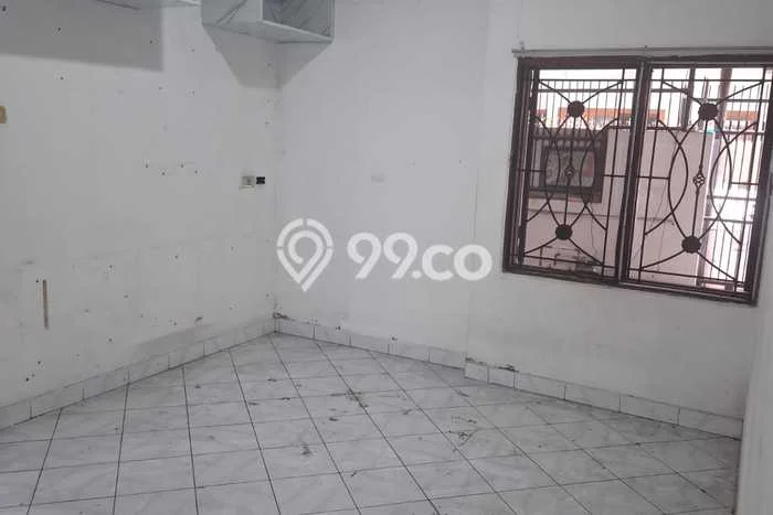 Disewakan! Rumah 4 Kamar Tidur &
4 Kamar Mandi di Sunter, Jakarta Utara Disewakan! Rumah 4 Kamar Tidur &
4 Kamar Mandi di Sunter, Jakarta Utara