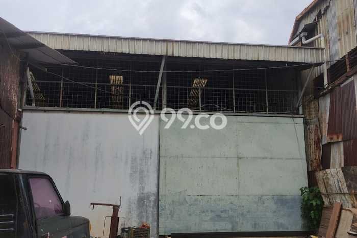Unit Gudang Paling Strategis di Penjaringan Jakarta Utara dengan LB 4000m2 Unit Gudang Paling Strategis di Penjaringan Jakarta Utara dengan LB 4000m2