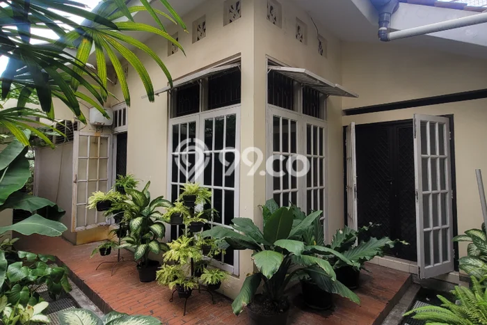 For Sale! Premium House LT 330m2 Desain Modern di Kalibata For Sale! Premium House LT 330m2 Desain Modern di Kalibata