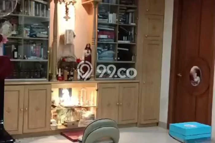 Rumah Luxury Modern Tanpa Renovasi di Citra Garden Jakarta Barat Rumah Luxury Modern Tanpa Renovasi di Citra Garden Jakarta Barat