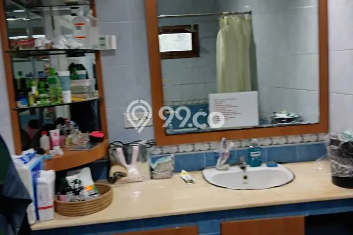 Rumah Mewah LB 128m2 Siap Pakai Desain Elegan di Gading Serpong The Spring, Tangerang Rumah Mewah LB 128m2 Siap Pakai Desain Elegan di Gading Serpong The Spring, Tangerang