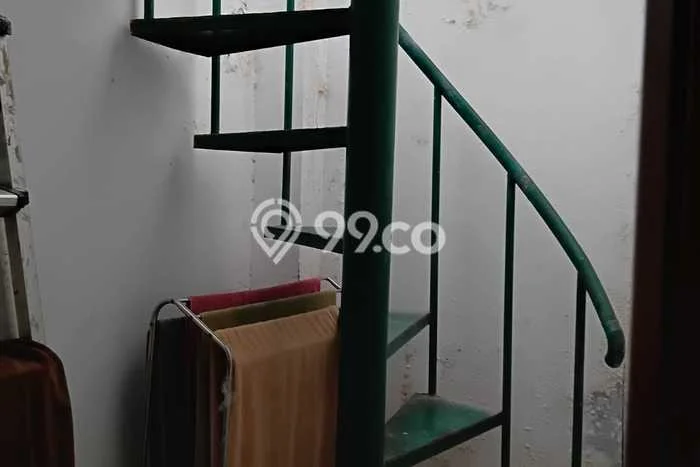 Rumah Mewah LB 128m2 Siap Pakai Desain Elegan di Gading Serpong The Spring, Tangerang Rumah Mewah LB 128m2 Siap Pakai Desain Elegan di Gading Serpong The Spring, Tangerang