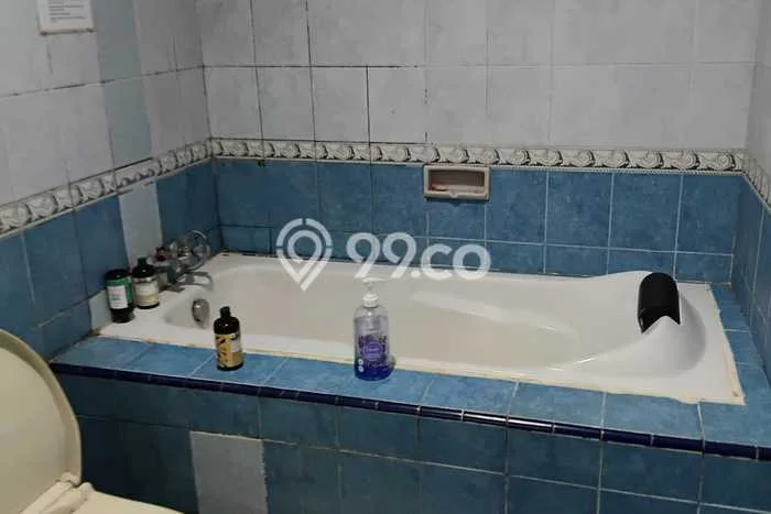 Rumah Mewah LB 128m2 Siap Pakai Desain Elegan di Gading Serpong The Spring, Tangerang Rumah Mewah LB 128m2 Siap Pakai Desain Elegan di Gading Serpong The Spring, Tangerang