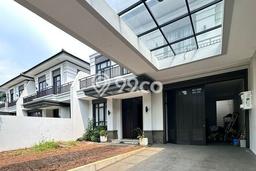 Hunian Elit LB 255m2 Siap Pakai Desain Elegan di Tanjung Barat, Jakarta Selatan Hunian Elit LB 255m2 Siap Pakai Desain Elegan di Tanjung Barat, Jakarta Selatan
