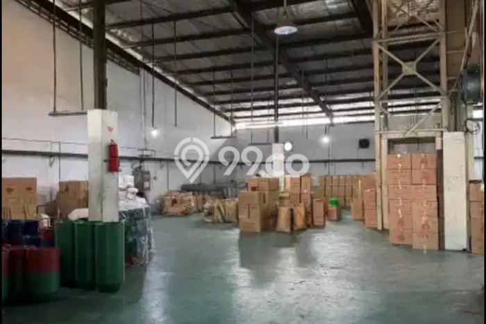 FOR SALE! Gudang di Benda Tangerang, LT 1933m2, LB 1500m2 FOR SALE! Gudang di Benda Tangerang, LT 1933m2, LB 1500m2