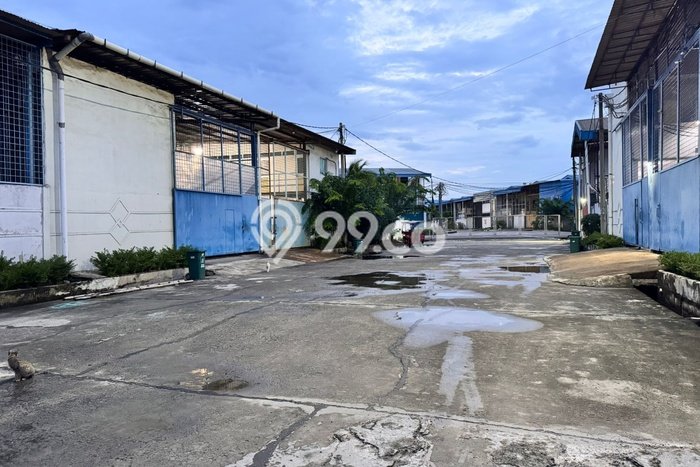 Gudang Bagus Dijual LB 360m2 Lokasi Strategis Tangerang Area Cocok untuk Bisnis Gudang Bagus Dijual LB 360m2 Lokasi Strategis Tangerang Area Cocok untuk Bisnis