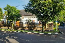 Hunian Mewah Dijual LT 550m2 di Antapani, Bandung Hunian Mewah Dijual LT 550m2 di Antapani, Bandung