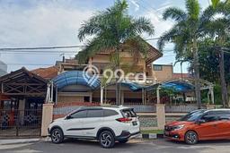 For Sale! Luxury House LT 270m2 Desain Elegan di Turangga For Sale! Luxury House LT 270m2 Desain Elegan di Turangga