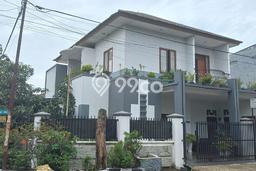 Rumah Eksklusif Siap Huni LT 260m2 di Margahayu, Bandung Rumah Eksklusif Siap Huni LT 260m2 di Margahayu, Bandung