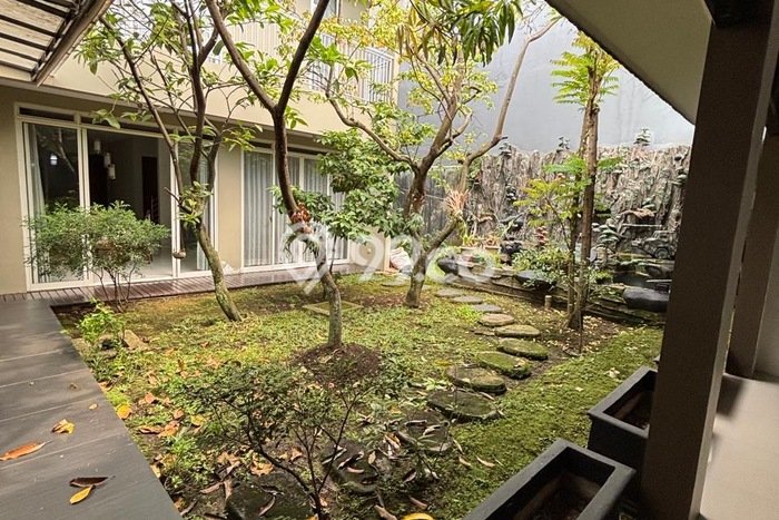 Jual Rumah Luas Megah Dengan View Cantik di Kota Baru Parahyangan, Bandung Jual Rumah Luas Megah Dengan View Cantik di Kota Baru Parahyangan, Bandung