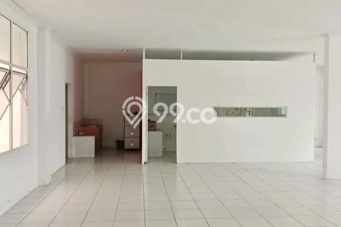 Unit Ruko Dijual di Bandung LT 190m2 & LB 360m2 Unit Ruko Dijual di Bandung LT 190m2 & LB 360m2
