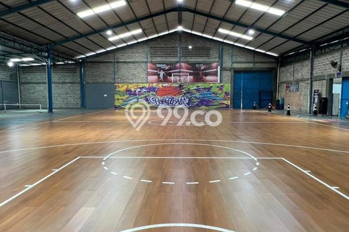 Unit Gudang disewakan di Karawaci Tangerang dengan LT 1700m2 / LB 1700m2 Unit Gudang disewakan di Karawaci Tangerang dengan LT 1700m2 / LB 1700m2