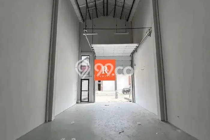 Gudang Disewa di Tangerang, Tangerang, LT 120m2 / LB 102m2 Gudang Disewa di Tangerang, Tangerang, LT 120m2 / LB 102m2
