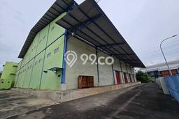 Lokasi Strategis! Dijual Gudang Bisnis di Pulo Gadung, Jakarta Timur Kondisi Baik Lokasi Strategis! Dijual Gudang Bisnis di Pulo Gadung, Jakarta Timur Kondisi Baik