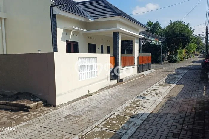 Hunian Nyaman Asri 3 KT Siap Huni di Sleman Yogyakarta Hunian Nyaman Asri 3 KT Siap Huni di Sleman Yogyakarta