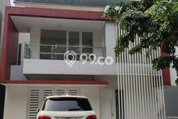 Rumah Elit LB 277m2 Siap Pakai Desain Elegan di Sentul, Bogor Rumah Elit LB 277m2 Siap Pakai Desain Elegan di Sentul, Bogor