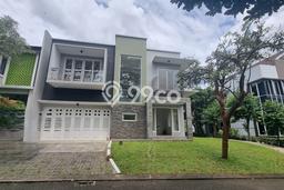 Rumah Mewah LB 360m2 Siap Pakai Desain Elegan di BSD City, Tangerang Rumah Mewah LB 360m2 Siap Pakai Desain Elegan di BSD City, Tangerang
