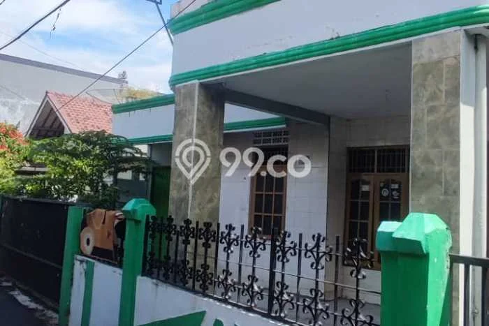 Dijual Cepat Rumah Favorit Siap Huni LB 221m2 di Ciracas, Jakarta Timur Dijual Cepat Rumah Favorit Siap Huni LB 221m2 di Ciracas, Jakarta Timur
