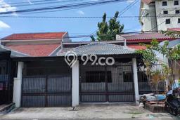 Hunian Nyaman Asri 4 KT Siap Huni di Manyar Surabaya Hunian Nyaman Asri 4 KT Siap Huni di Manyar Surabaya