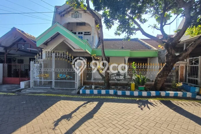 Rumah Strategis Minimalis Lb 150m2 di Rungkut, Surabaya Rumah Strategis Minimalis Lb 150m2 di Rungkut, Surabaya