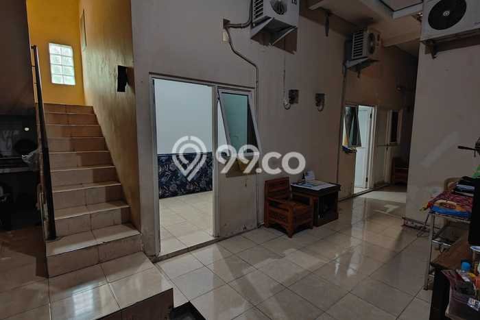 Rumah Kost Dijual di Wonocolo, Surabaya, 22 KT, 16 KM, Bangunan 675m2 Rumah Kost Dijual di Wonocolo, Surabaya, 22 KT, 16 KM, Bangunan 675m2