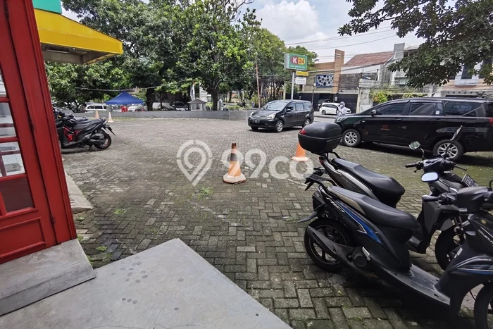 Lokasi Strategis! Dijual Ruko Bisnis di Pondok Pinang, Jakarta Selatan Kondisi Bagus Lokasi Strategis! Dijual Ruko Bisnis di Pondok Pinang, Jakarta Selatan Kondisi Bagus