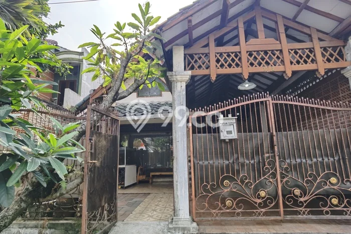 Rumah Strategis Minimalis Lb 180m2 di Pondok Aren, Tangerang Selatan Rumah Strategis Minimalis Lb 180m2 di Pondok Aren, Tangerang Selatan