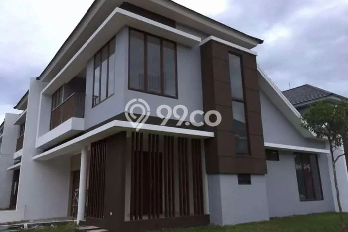 Rumah Luxury Modern Siap Huni di Graha Raya Tangerang Selatan Rumah Luxury Modern Siap Huni di Graha Raya Tangerang Selatan
