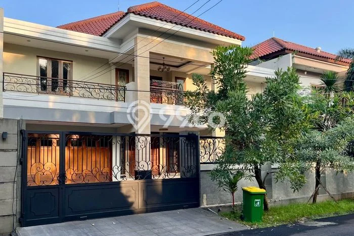 Sewa Rumah Strategis di Pondok Indah LT 420m2 / LB 600m2 Kondisi Bagus Sewa Rumah Strategis di Pondok Indah LT 420m2 / LB 600m2 Kondisi Bagus