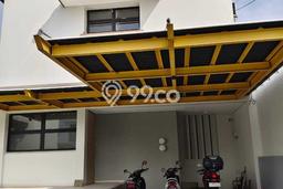 Rumah Strategis Modern Lb 166m2 di Buduran, Sidoarjo Rumah Strategis Modern Lb 166m2 di Buduran, Sidoarjo