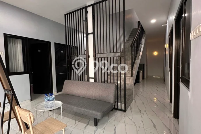 Kost Dijual di Soekarno Hatta dengan 0 KT dan Luas 314m2 Kost Dijual di Soekarno Hatta dengan 0 KT dan Luas 314m2