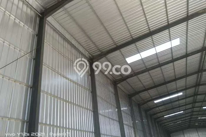 Disewakan Gudang di Kawasan Ramai BSD Luas 2040m2 Disewakan Gudang di Kawasan Ramai BSD Luas 2040m2