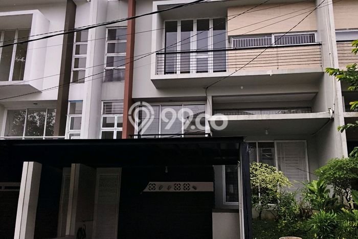 Rumah Elit Modern Tanpa Renovasi di Duta Garden Tangerang Rumah Elit Modern Tanpa Renovasi di Duta Garden Tangerang