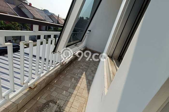 Rumah Luas Asri 2 KT Siap Huni di Harapan Indah Bekasi Rumah Luas Asri 2 KT Siap Huni di Harapan Indah Bekasi