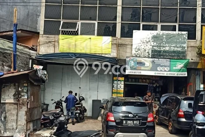 Ruko Dijual di Pulo Gadung LT 88m2, LB 202m2 untuk Investasi Ruko Dijual di Pulo Gadung LT 88m2, LB 202m2 untuk Investasi
