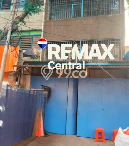 Unit Ruko Disewakan di KH Mas Mansyur di Area Ramai & Strategis Unit Ruko Disewakan di KH Mas Mansyur di Area Ramai & Strategis
