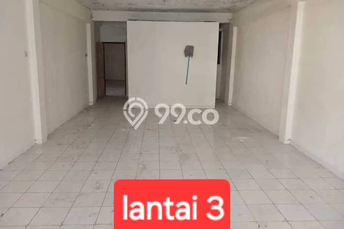 Unit Ruko Disewakan di KH Mas Mansyur di Area Ramai & Strategis Unit Ruko Disewakan di KH Mas Mansyur di Area Ramai & Strategis