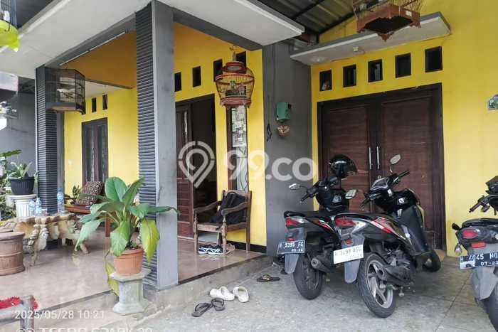 Rumah Modern Minimalis 4 Kamar Siap Huni di Mijen Rumah Modern Minimalis 4 Kamar Siap Huni di Mijen