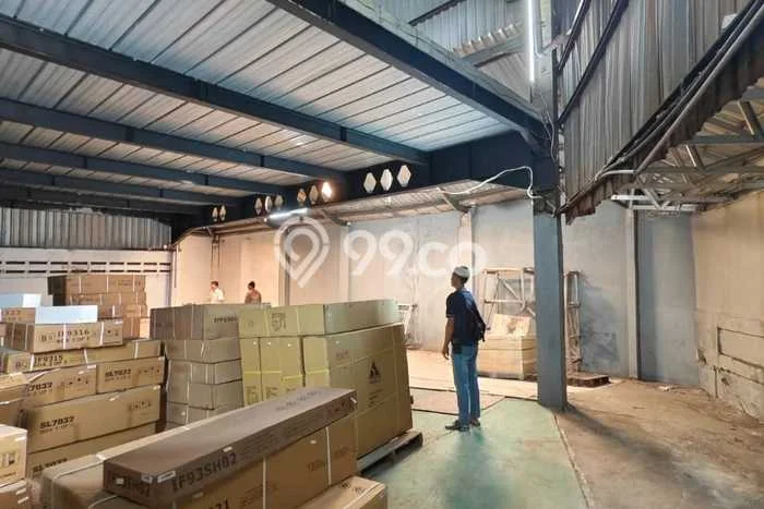 Disewakan Gudang di Pusat Kota Jakarta Utara Ramai Strategis Disewakan Gudang di Pusat Kota Jakarta Utara Ramai Strategis