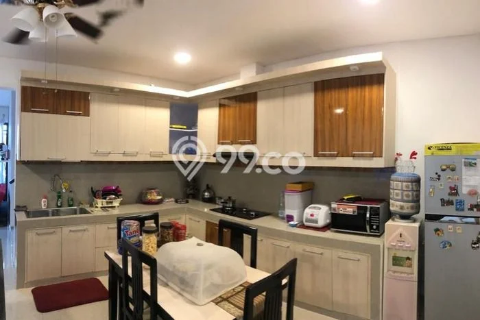 Rumah Modern 3 KT di Golden City Bekasi Semi Furnished Rumah Modern 3 KT di Golden City Bekasi Semi Furnished