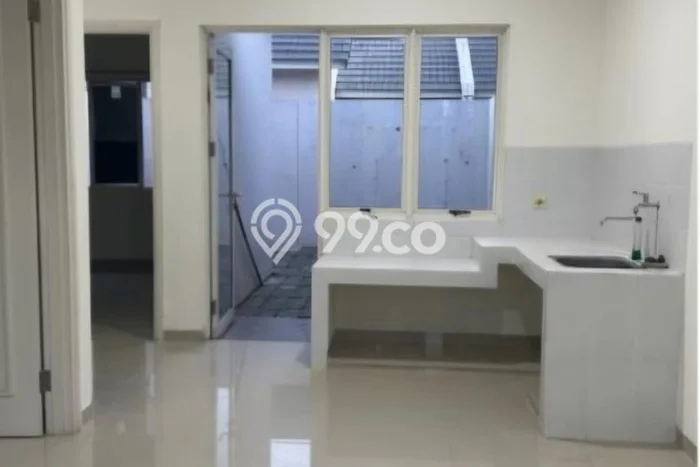 Lokasi strategis! Rumah siap huni disewakan di Tangerang LB 46m2 Lokasi strategis! Rumah siap huni disewakan di Tangerang LB 46m2