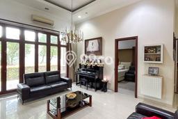 Hunian Mewah LB 850m2 Siap Huni Desain Elegan di Alam Sutera, Tangerang Hunian Mewah LB 850m2 Siap Huni Desain Elegan di Alam Sutera, Tangerang