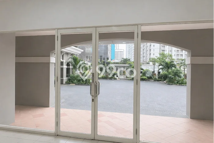 Komersial Bagus Dijual LB 72m2 Lokasi Strategis Jakarta Barat Area Cocok untuk Berbisnis Komersial Bagus Dijual LB 72m2 Lokasi Strategis Jakarta Barat Area Cocok untuk Berbisnis